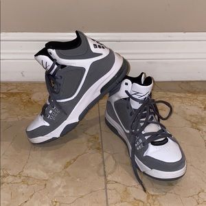 Jordan Flight 23s size 8.5